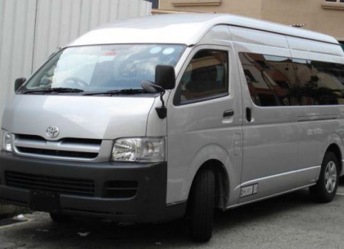 空港送迎車サンプル